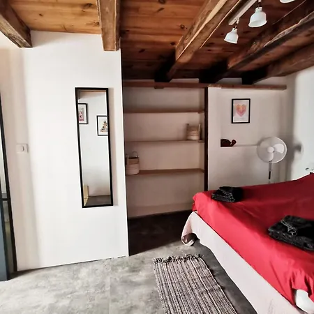 La Maison Du Therond شقة Florac