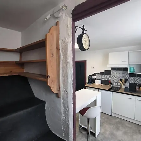 Apartman La Maison Du Therond