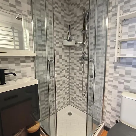 Apartman La Maison Du Therond